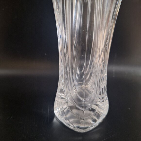 Clear Crystal Glass Swirl Design Fluted Vase Elegant Modern Home Decor Accent - Picture 7 of 7
